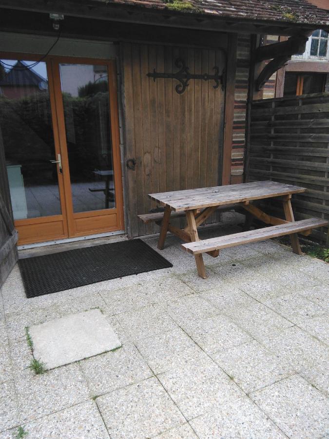 Estissac Le Betrot B&B 외부 사진