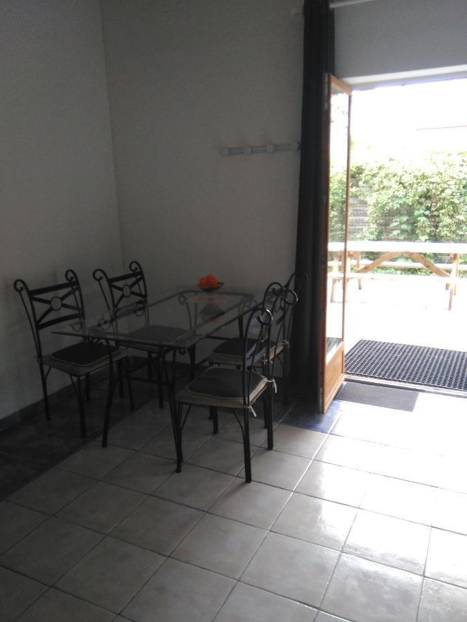 Estissac Le Betrot B&B 외부 사진
