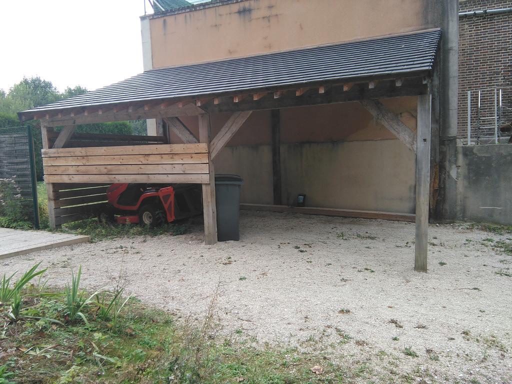 Estissac Le Betrot B&B 외부 사진